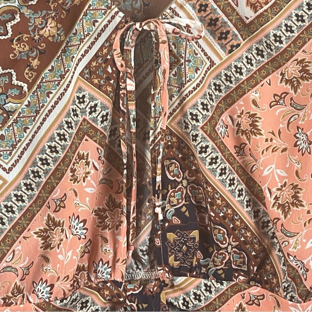 Willow & Root Patchwork Front Tie Long Sleeve Top - image 5